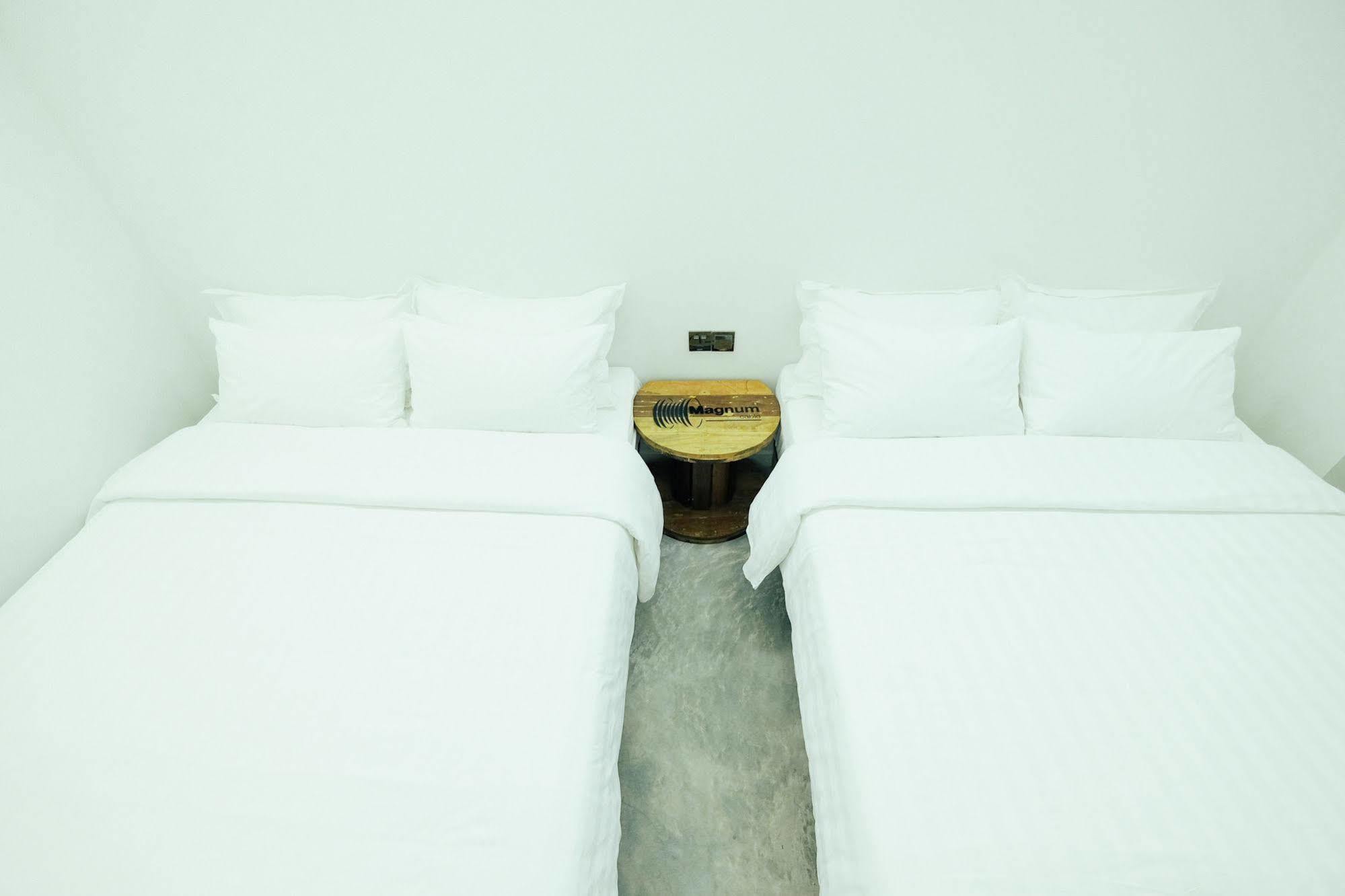 White Loft Hotel Malacca Exteriör bild